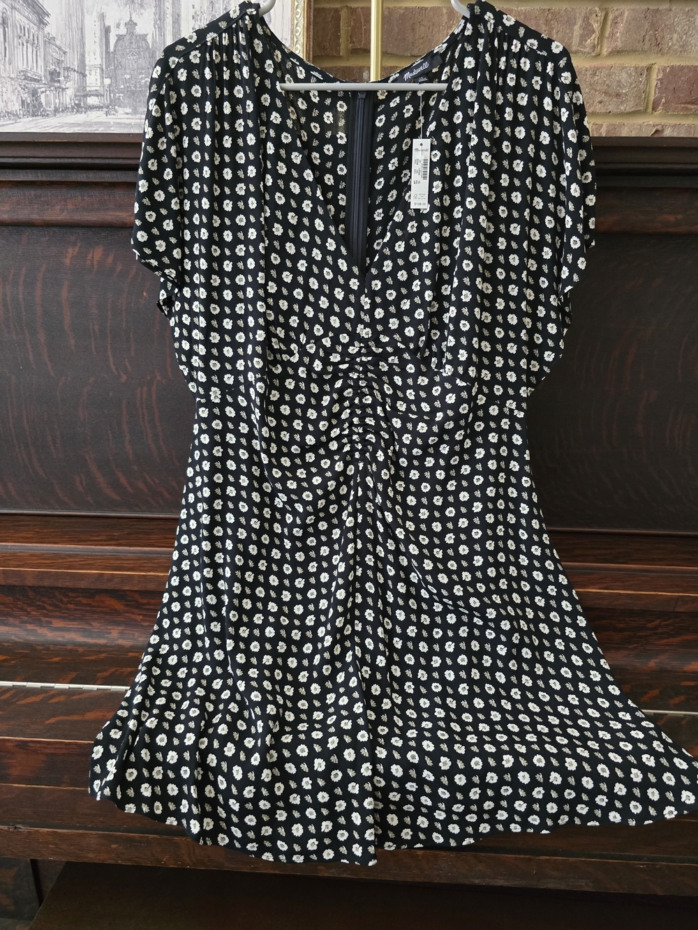 Madewell NWT Black and White Floral Twist-Front Dress size 12
